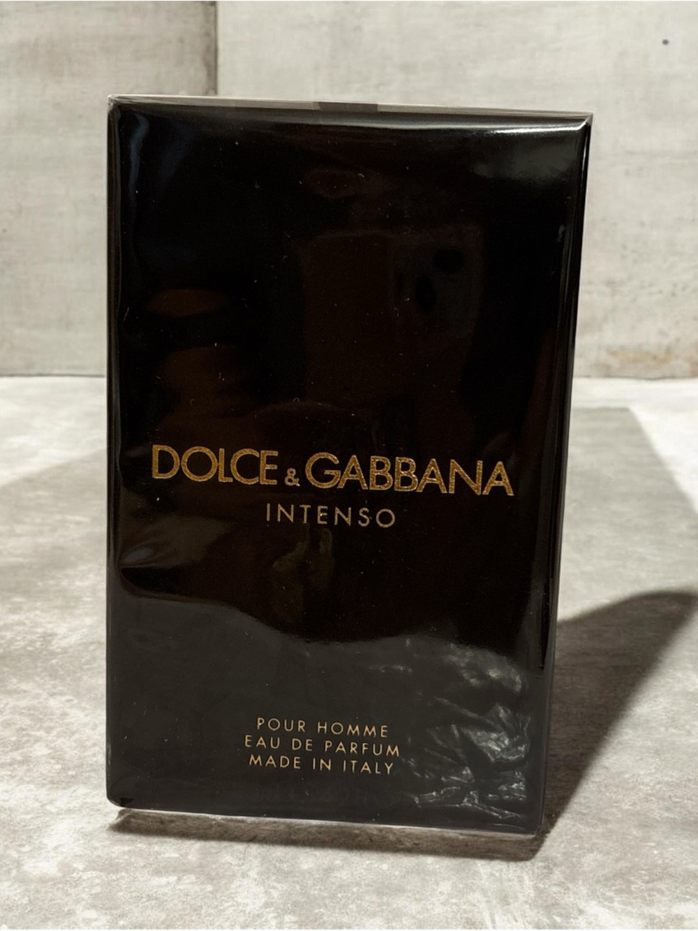 Dolce & Gabbana Intenso - Black & Gold Bottle